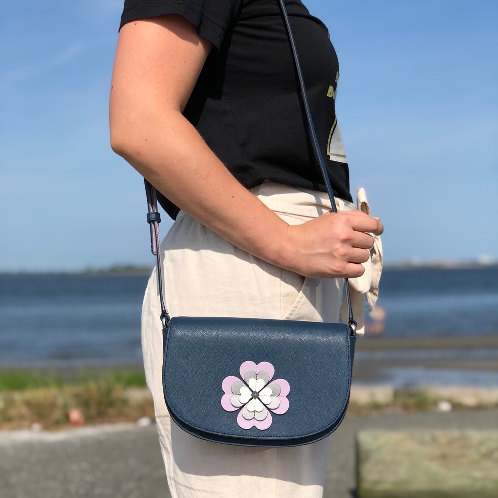 🎁Kate Spade flap crossbody reiley spade